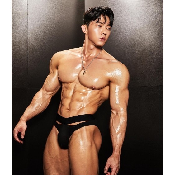 ขายร้อน Man ชุดชั้นในต่ําเอวตุ้งติ้ง U กระเป๋าแฟชั่นชุดชั้นใน Breathable สบาย Ultrathin นุ่มกางเกงผู้ชาย AD795