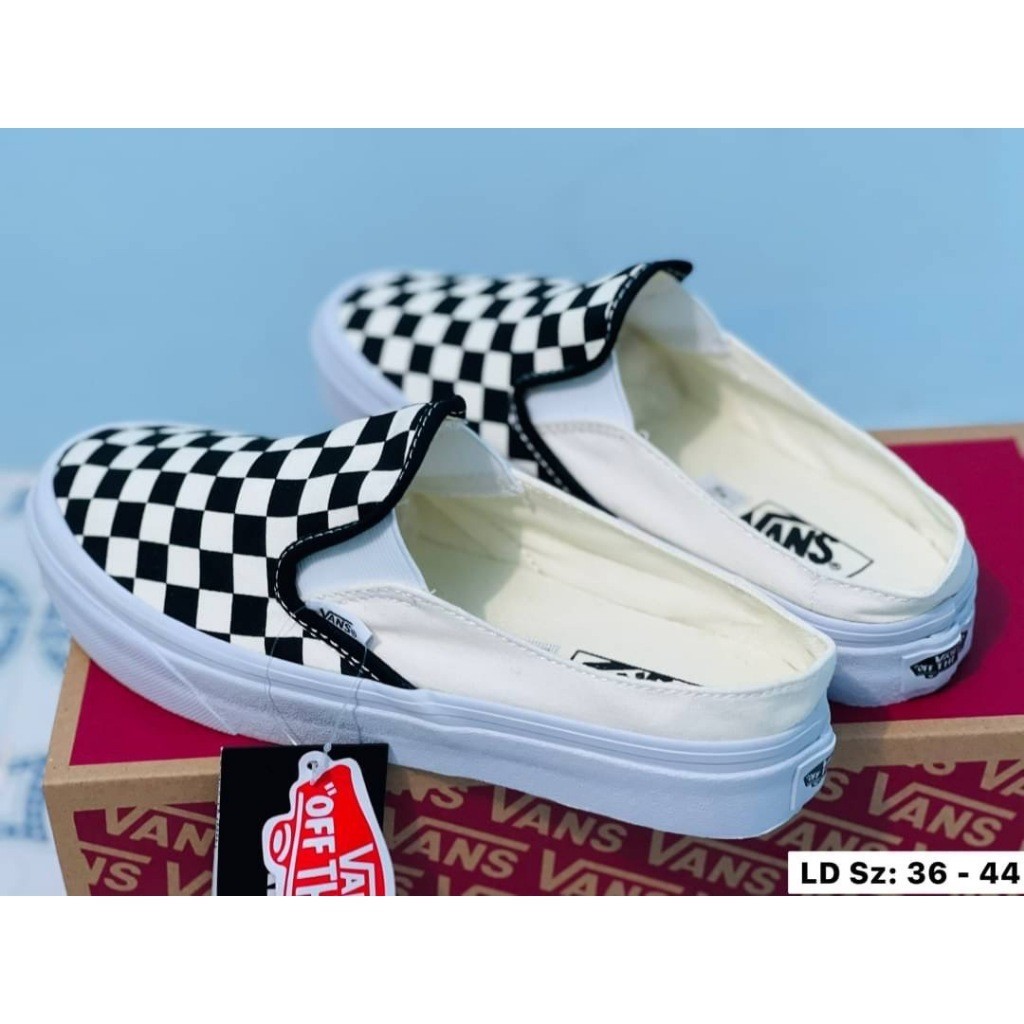 รองเท้า Vans สลิปออน หุ้มส้นลายสก๊อต
