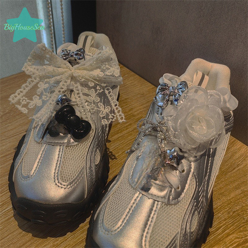 [BigHouseSea] 1 คู่ Handmade รองเท้าคลิปลูกไม้ Bowknot Charm รองเท้าหัวเข็มขัดตกแต่งกระเป๋าจี้ Bow Shoelaces คลิปพวงกุญแจแฟชั่นอุปกรณ์เสริมใหม่