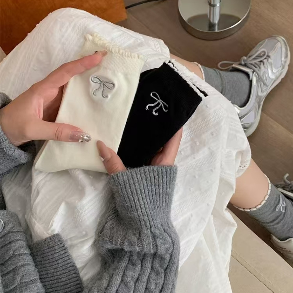 ถุงเท้าข้อสั้นสไตล์ Miu สำหรับผู้หญิงในฤดูใบไม้ผลิและฤดูใบไม้ร่วง ถุงเท้าผ้าฝ้ายแท้ทรงท่อกลาง - รูปที่ 5