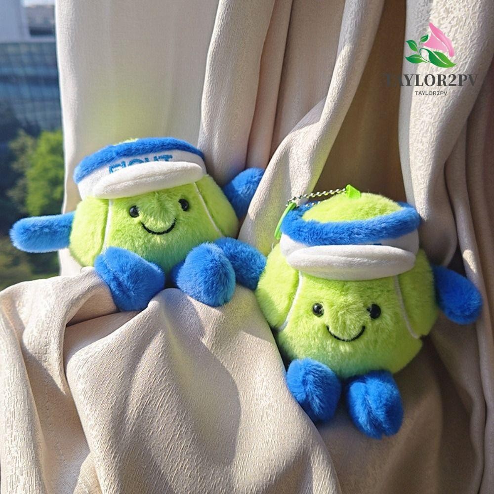 เทย์เลอร์2พีวี เทนนิสตุ๊กตาจี้,ขนยาวยัดตุ๊กตาเทนนิสตุ๊กตาพวงกุญแจ,กระเป๋านักเรียนตกแต่งจําลอง11เซนติเมตรการ์ตูนตุ๊กตาเทนนิสพวงกุญแจของขวัญวันเกิ