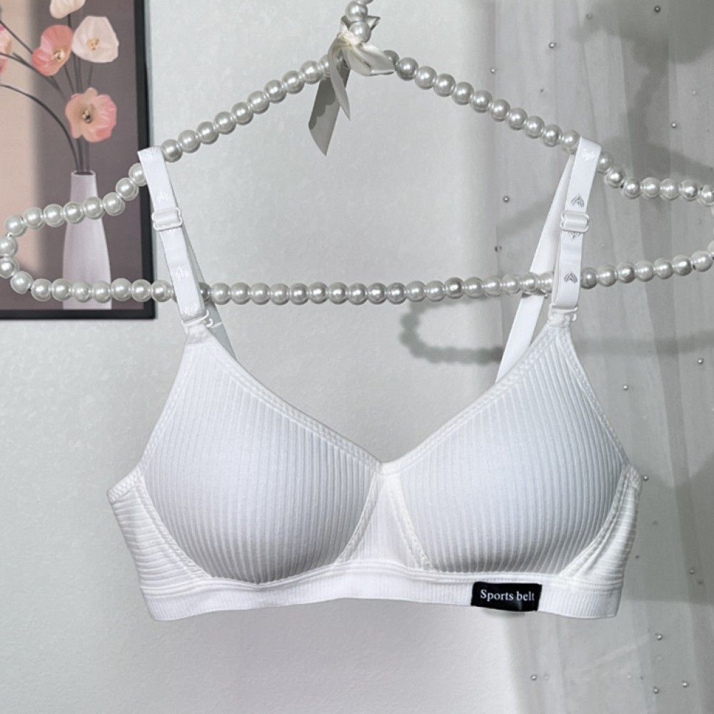 รองเท้าและเสื้อผ้าสตรี LYF gt 38 85AB Shop Lzboi 4 th ✨august301.th✨