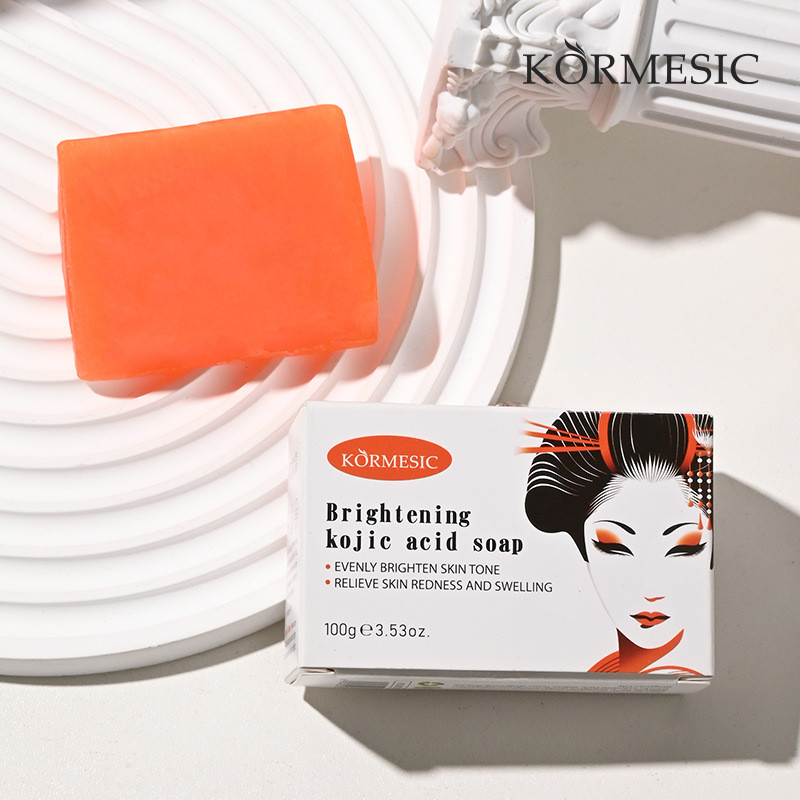 KORMESIC Brightening Kojic Acid Soap ทําความสะอาด C Brightening Kojic Acid Soap 100g