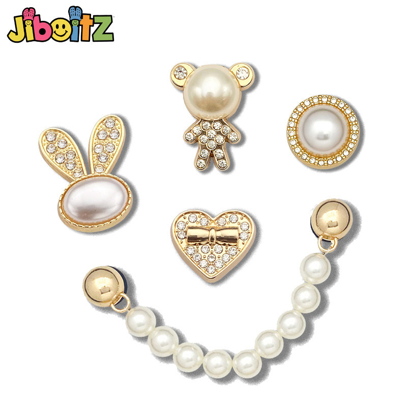 Jibbitz Crocs Charms โลหะ, หัวเข็มขัดรองเท้า DIY, ไข่มุก เพชร, อุปกรณ์เสริมรองเท้ารู