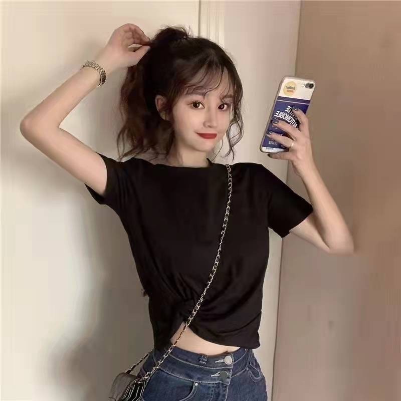 ES.SHOP28 เสื้อครอปแขนสั้น แฟชั่นผู้หญิง เอวลอย เสื้อคอกลมสีพื้น เซ็กซี่น่ารัก 571