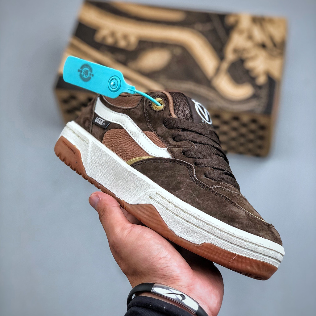Vans Rowan 2 รองเท้าผ้าใบลําลองทรงเตี้ยสีน้ําตาล