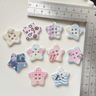 คูคา♥20ชิ้นรูปแบบใหม่น่ารักดาวห้าแฉกปุ่มคู่มือตกแต่งทําเองเสื้อผ้ารองเท้าถุงเท้าอุปกรณ์เสริมกรณีโทรศัพท์แพทช์ปุ่มหลุมรองเท้าจับคู่ตกแต