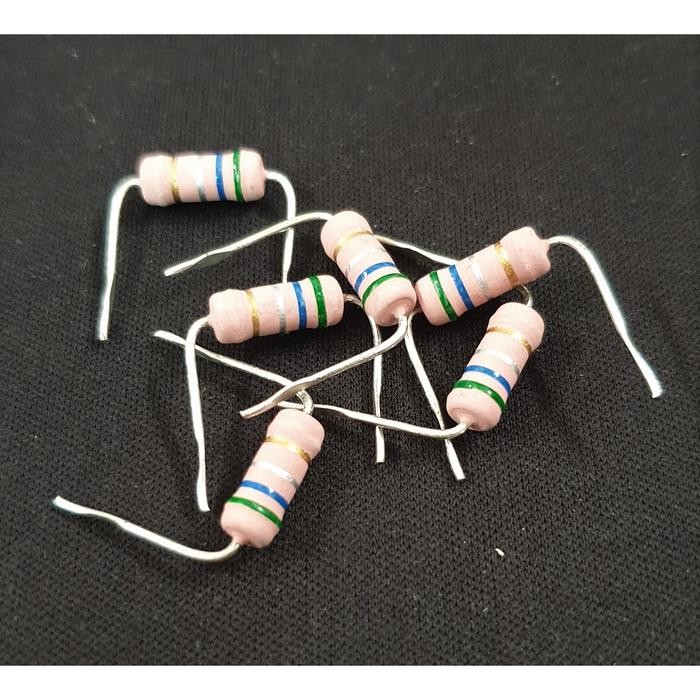 ตัวต้านทาน SPaRePaRt 2W 0.56 Ohm 5 เปอร์เซ็นต์ Tolerance