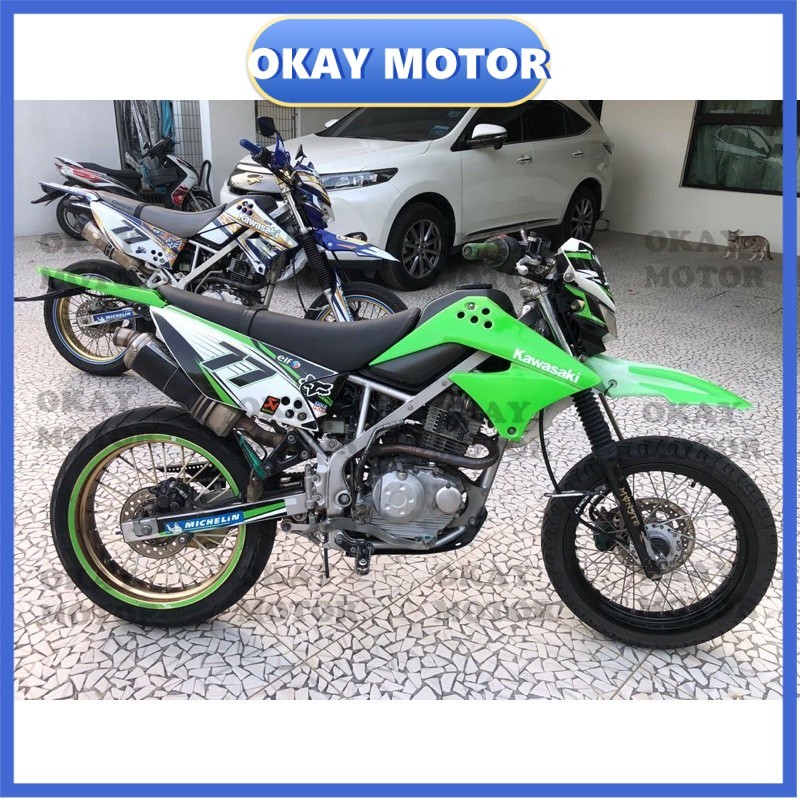 เพลาสวิงอาร์ม KAWASAKI KLX150 - REAR WHEEL SHAFT & ด้านหน้าพร้อม NUT Shaft Tayar depan Belakang KLX 