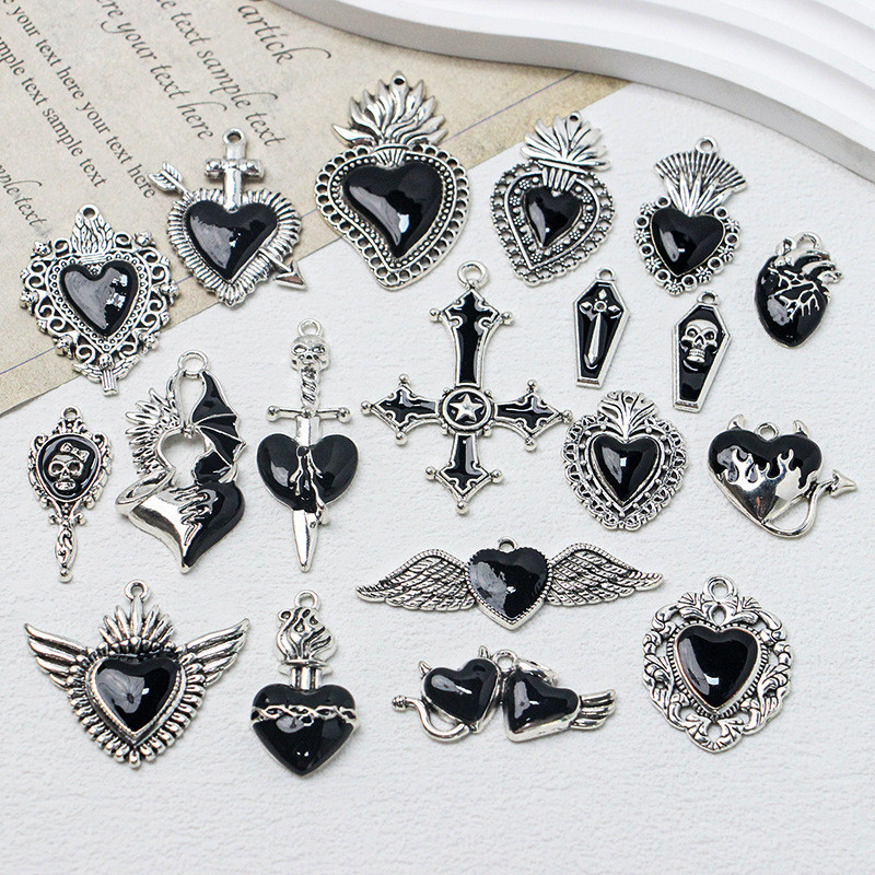 จี้ไม้กางเขนสีดำ จี้หัวใจ DIY สร้อยคอ สร้อยข้อมือ ต่างหู เครื่องประดับแฮนด์เมด