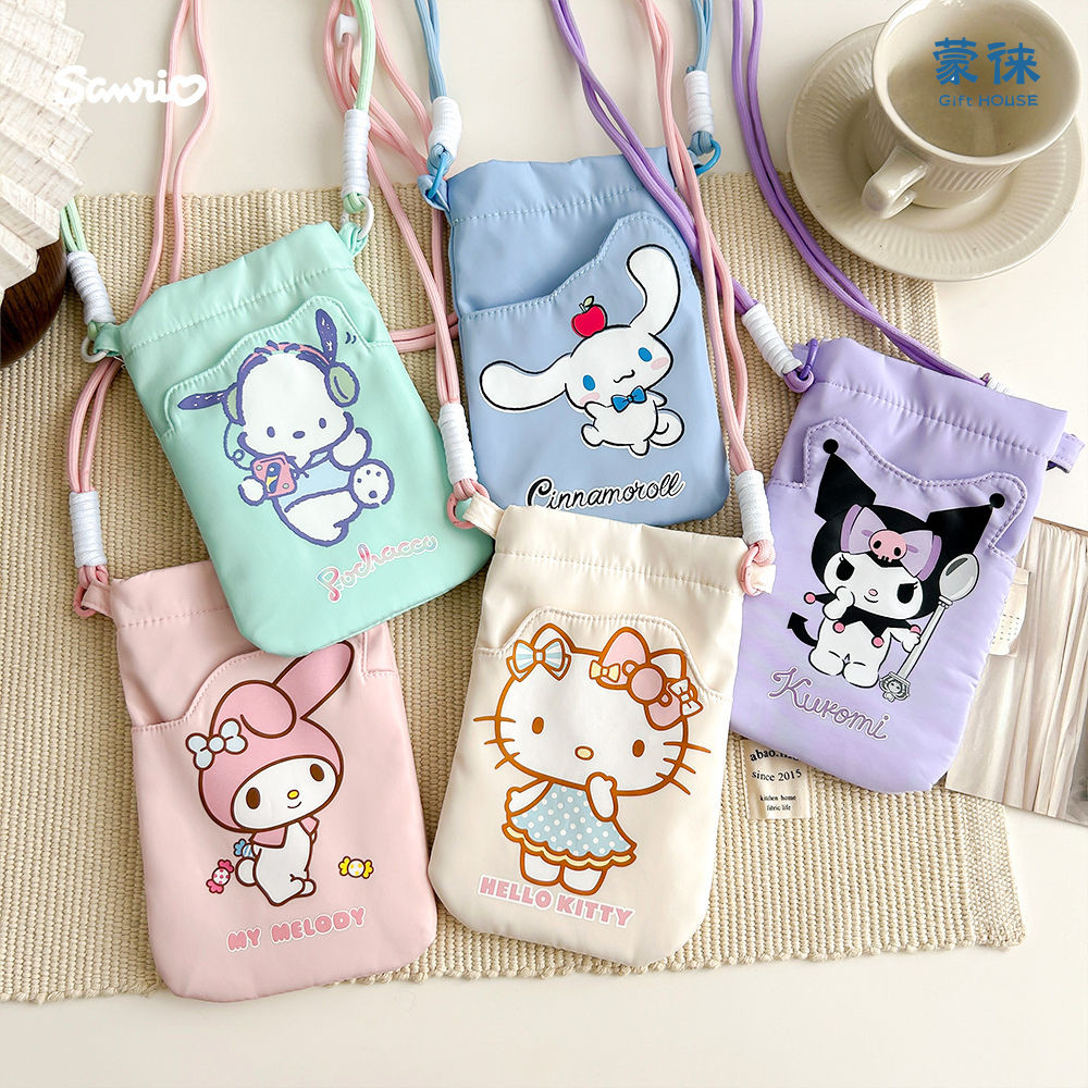 SANRIO ซานริโอ กระเป๋าสะพายข้าง การ์ตูน คุโรมิ ซินนามอนโรล กระเป๋าสะพายอะนิเมะกระเป๋าโทรศัพท์มือถือผ้าใบกระเป๋าสาวออกไปเหรียญบัตรเครดิตกร