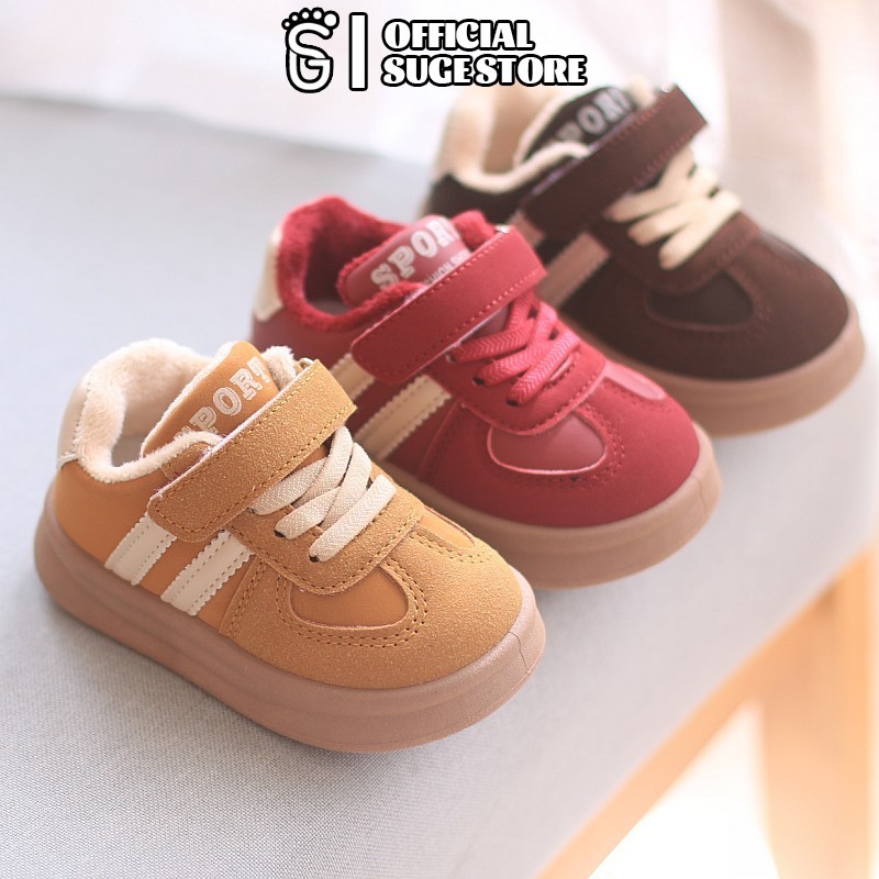 Suge ฤดูหนาวเด็กรองเท้าสบายๆ Plush Warm Soft เด็กรองเท้าผ้าใบ Stripe Non Slip ชายหญิงกีฬารองเท้า