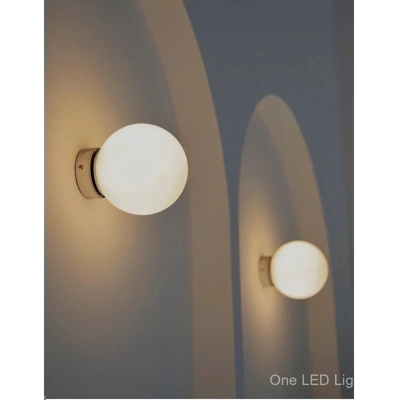 โคมไฟติดผนัง LED พลาสติก ลูกบอล สไตล์โมเดิร์น สําหรับตกแต่งบ้าน ห้องนอน ข้างเตียง ห้องนั่งเล่น