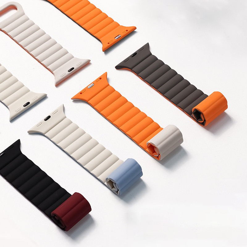 สายนาฬิกาซิลิโคนอ่อนนุ่มสำหรับ iWatch 4/5/6/7/8/Ultra 38/40/41/42/44/45/49MM พร้อมห่วงดูดแม่เหล็กสองสี