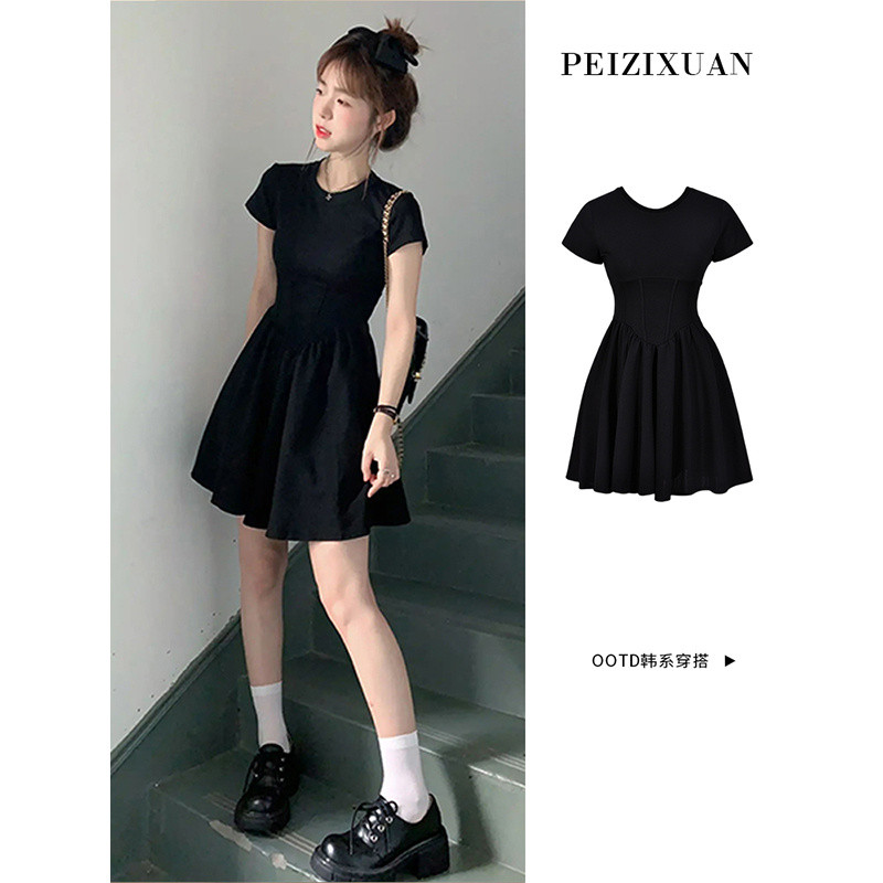 🍁🍁สไตล์ฝรั่งเศส Hepburn อารมณ์สีดำแต่งตัว 2024 ชุดใหม่สลิม