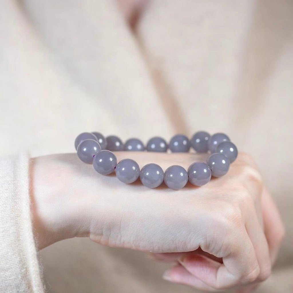 2025 สร้อยข้อมือหยกเฮเทียนธรรมชาติสีม่วงควัน สร้อยข้อมือคริสตัลหยกสีม่วง สวยงามคลาสสิก