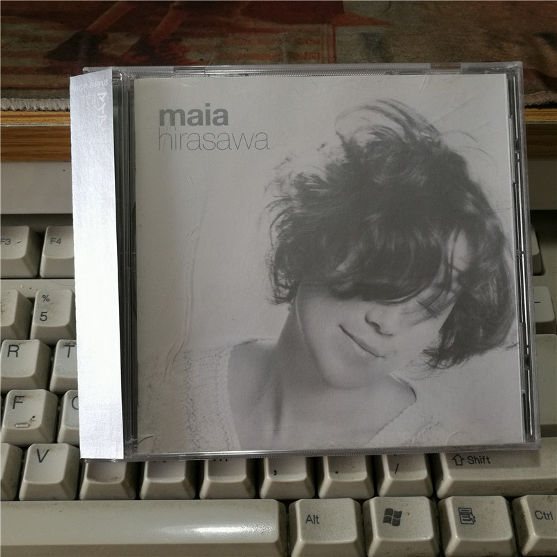 W25024: M aida Hiraasave [ของสะสม]