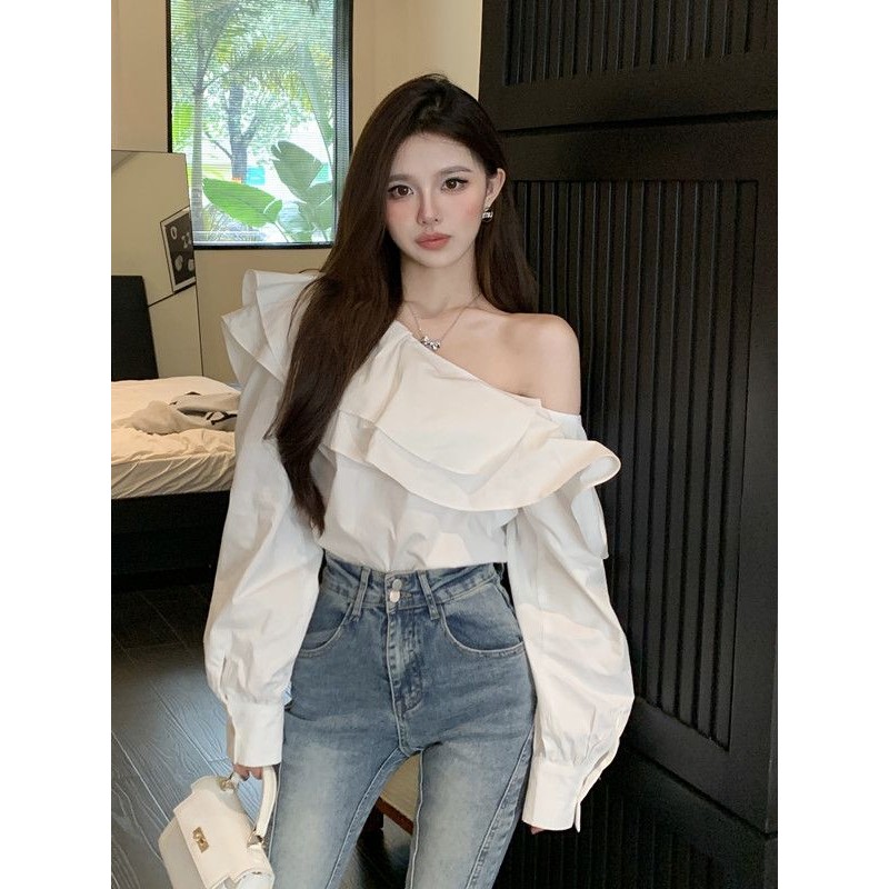 เสื้อปาดไหล่น่าระทึกใจเสื้อผ้าผู้หญิงอินเทรนด์ทุกการแข่งขันฤดูใบไม้ผลิฤดูใบไม้ร่วงสไตล์ใหม่แขนยาวการออกแบบฝรั่งเศสคลาส
