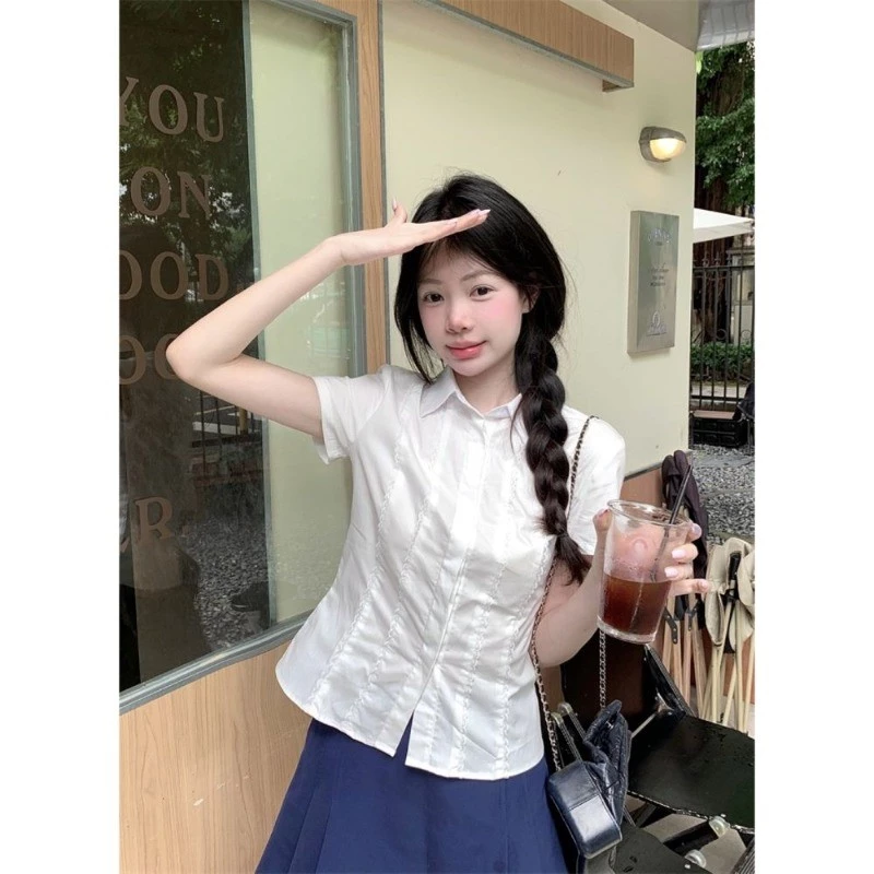 🧡LINNA🧡สีทึบ ลูกไม้ แขนสั้น เสื้อเชิ้ต ความเรียบง่าย เวอร์ชั่นเกาหลี แฟชั่น
