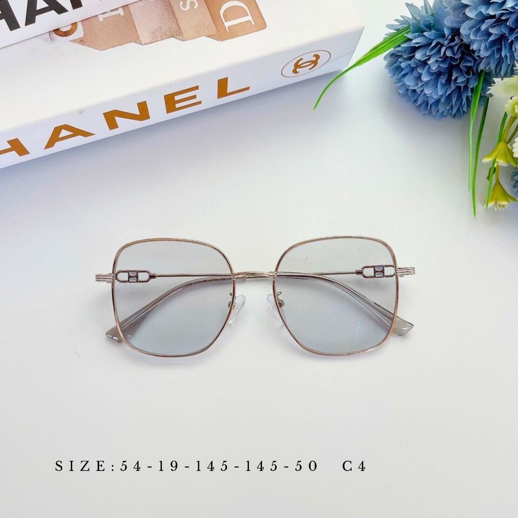 แว่นสายตาสั้นเลนส์บลูบล็อกออโต้ รุ่น BABE เบ๊บ 23048 ออกแดดเปลี่ยนสีเทาดำ ค่าสายตาเริ่มต้น -25 ถึง -