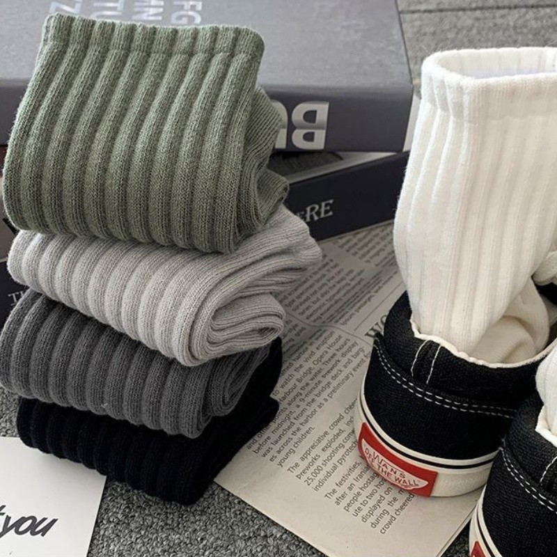 ผู้ชายสีทึบกีฬาถุงเท้าหลอดยืดหยุ่นและสะดวกสบายถุงเท้าผ้าฝ้ายอเนกประสงค์