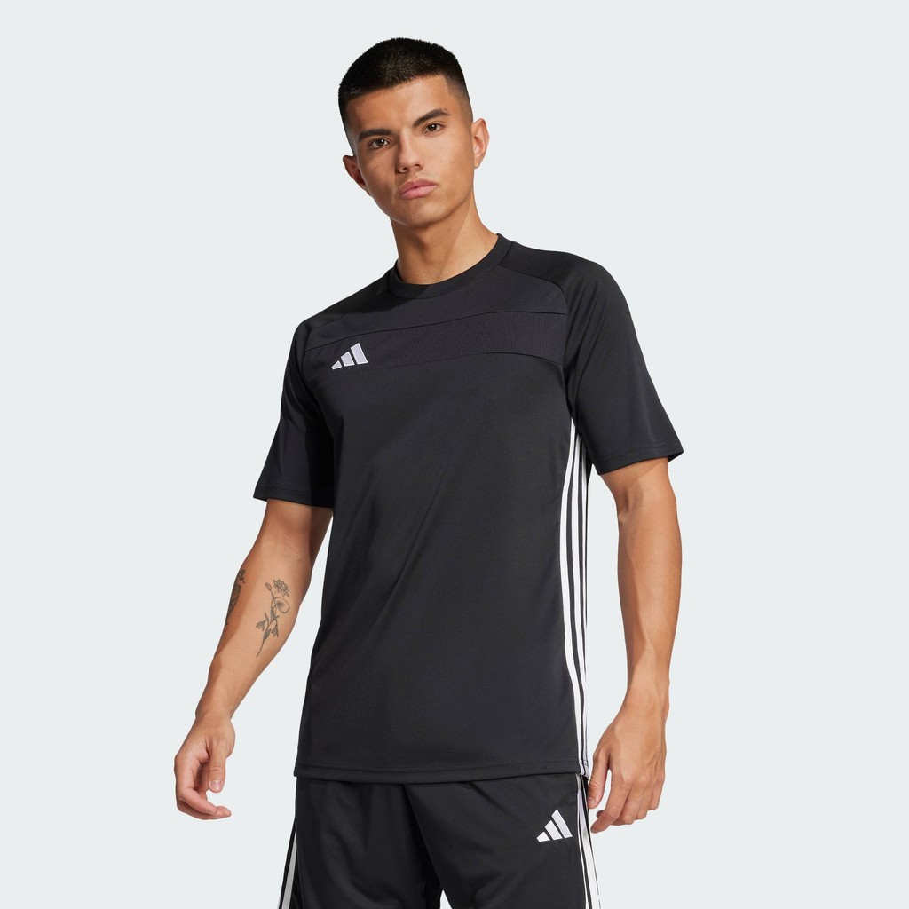 adidas ฟุตบอล เสื้อฟุตบอล Tiro 25 Essentials ผู้ชาย สีดำ JD0446