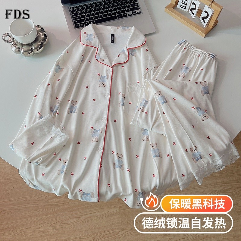 FDS ชุดนอนผ้ากำมะหยี่ลายการ์ตูนน่ารักแบบใหม่ผู้หญิงเสื้อคาร์ดิแกนคอปกสไตล์สาวเกาหลีชุดบริการที่บ้านอ