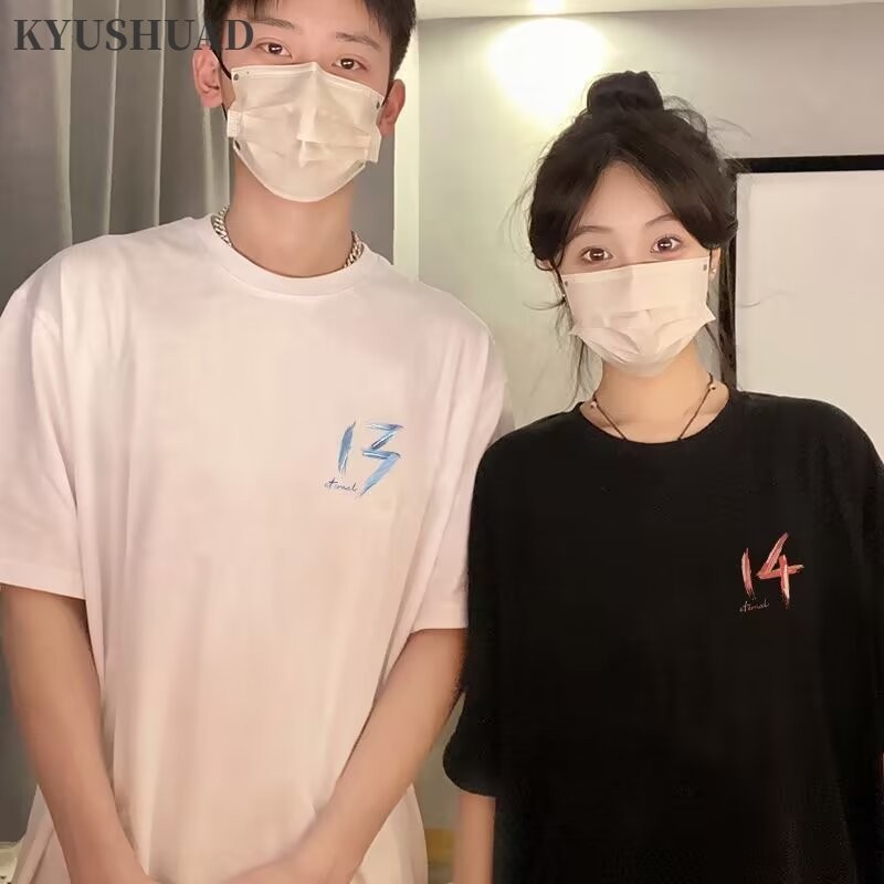 KYUSHUAD เสื้อยืดผู้ชายผ้าฝ้ายพิมพ์ลายคู่หลวม