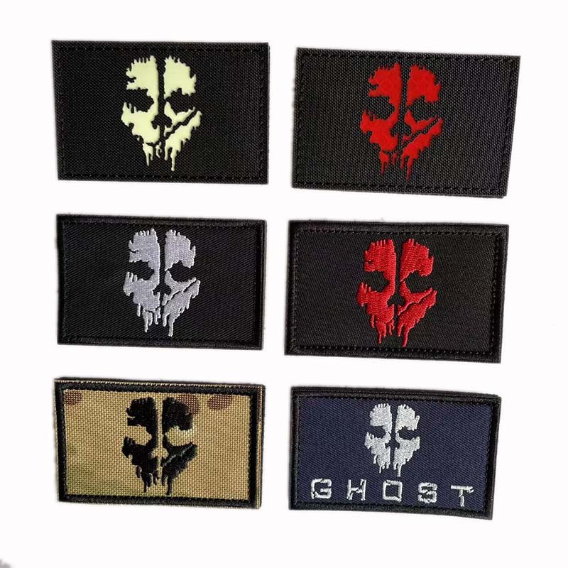 8*5 ซม.Call of Duty Ghost หน้ากากผ้าป้าย Applique เย็บปักถักร้อยตะขอและ Loop Patch,Tactical Emblemen เรืองแสงในที่มืดสําหรับกระเป๋าเป้สะพายหลัง