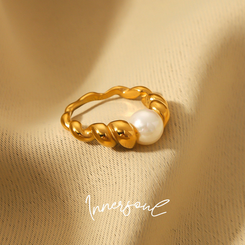 Innersoul * แหวนสแตนเลสสีทองมุกแหวนนิ้วชี้ลายป่านย้อนยุค
