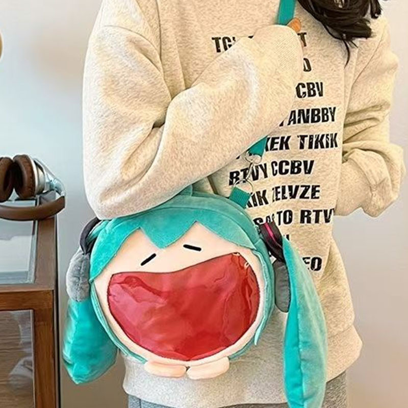 อะนิเมะ Vocaloid Miku Itabag กระเป๋าเป้สะพายหลัง Meme สไตล์ลําลอง 25 * 25 ซม.นักร้องเสมือนโรงเรียน Rucksack กระเป๋าแล็ปท็อป Qute Hatsune Miku สาว Idol การ์ตูน Convention