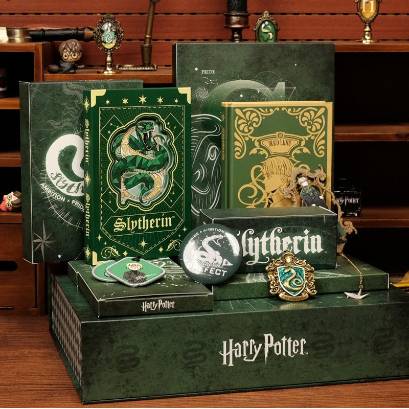 【 In Stock 】 Harry Potter Snake House Gift Box Slytherin Gift Box Year of the Snake Limited Edition 