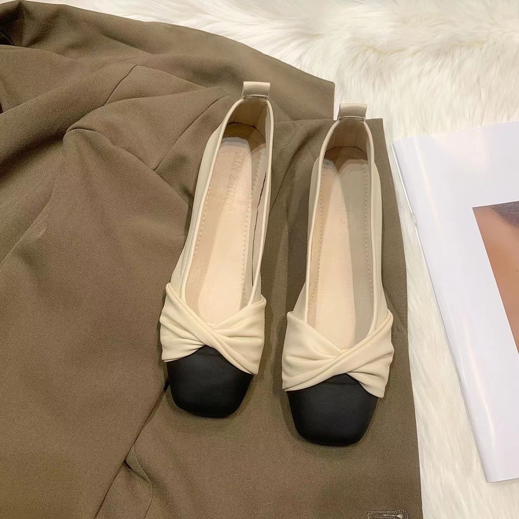 รองเท้าหนังขนาดเล็ก Soft-Soled รองเท้าเรือ High-End นักเรียนสไตล์ใหม่รอบ Toe