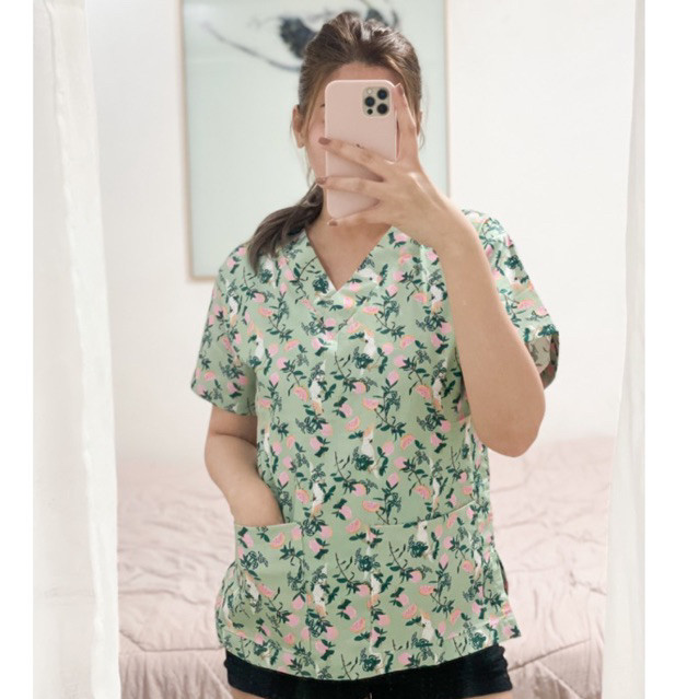 พร้อมสต็อกขายร้อนใหม่พิมพ์ชุดผ่าตัดพยาบาลชุดแพทย์โรงพยาบาลคลินิกเสื้อผ้าทํางานผู้ใหญ่เสื้อทางการแพทย์ออกแบบกระเป๋าคู่ขนาดใหญ่ส-5เอ็กแอล