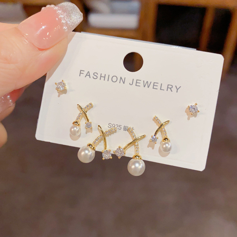 เวอร์ชั่นเกาหลี ส925 เงินเข็มอารมณ์การออกแบบที่เรียบง่ายข้ามต่างหูมุกสามชิ้น - รูปที่ 2