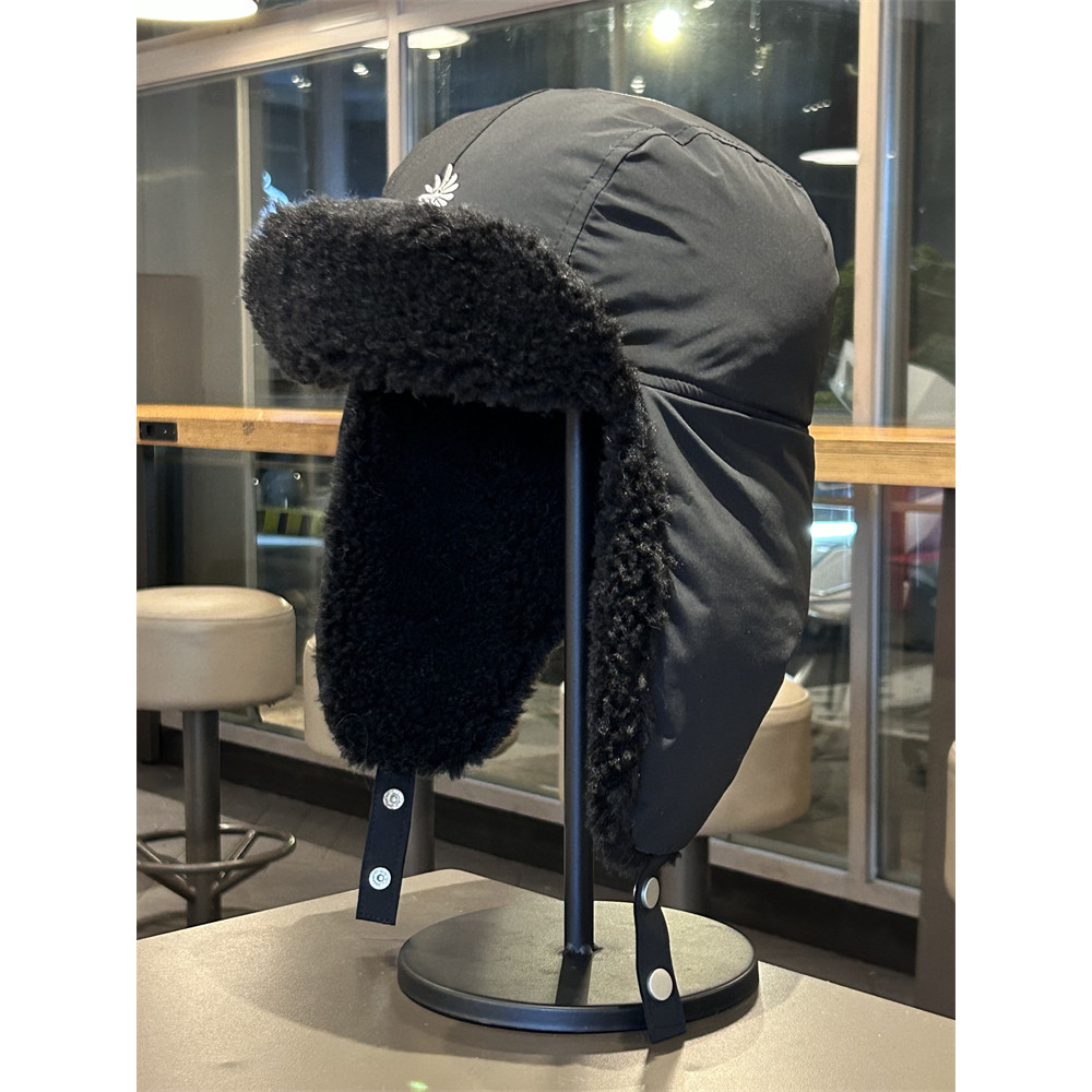 หนาwindproof Coldproof Warm Lei Fengหมวกผู้หญิงฤดูหนาวหัวใหญ่เส้นรอบวงขนแกะป้องกันหูหมวกกลางแจ้งขี่หมวกสกี
