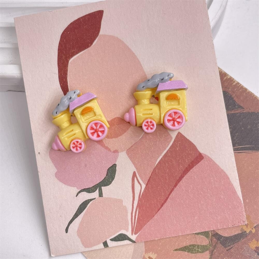 [4 @] สําหรับ Jibbitz Crocs Amusement Park ชุดของเล่นการ์ตูนเรซิ่นเครื่องประดับ diy เคสโทรศัพท์ครีมกาว Handmade กิ๊บติดผมขนาดเล็ก Patch FP