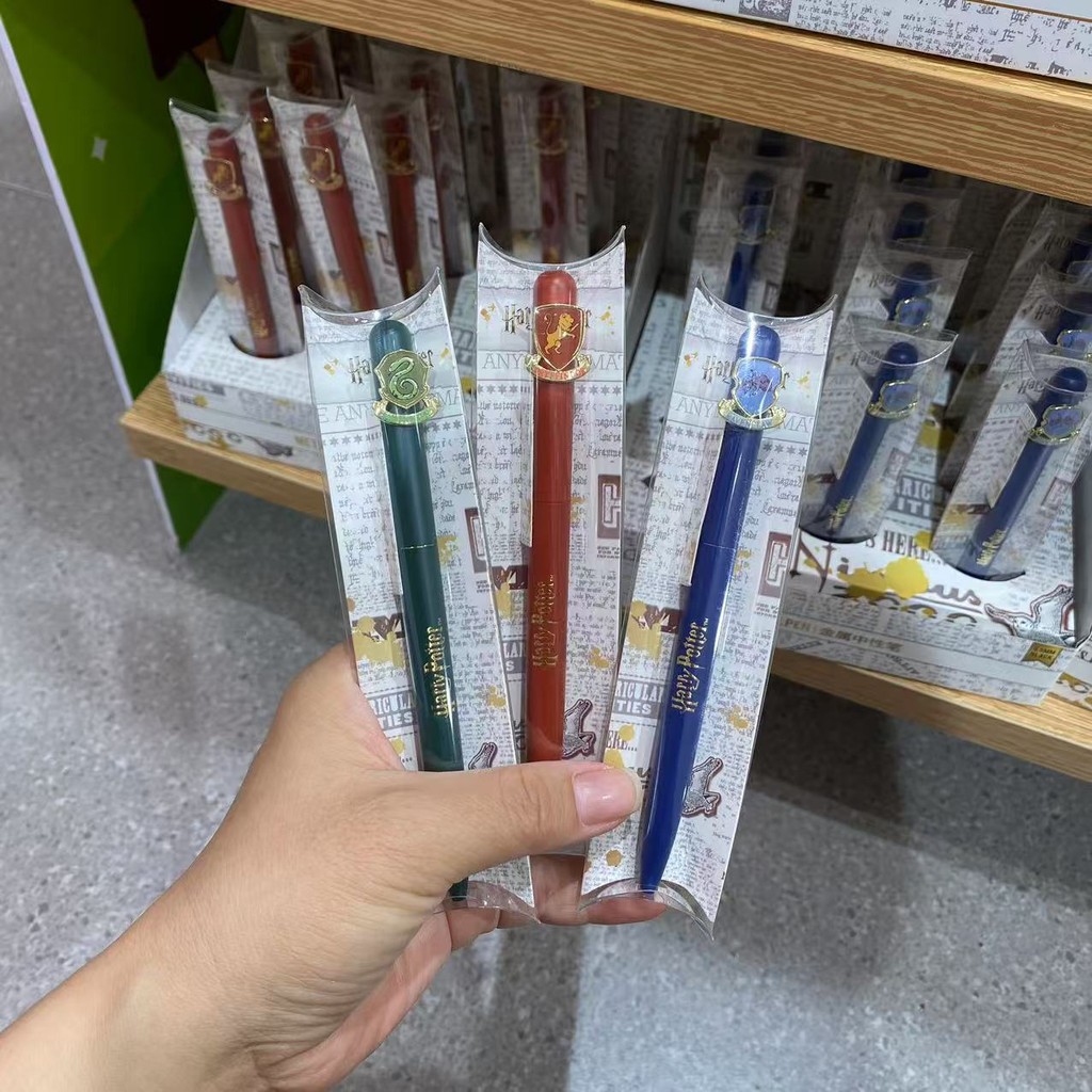 Miniso Harry Potter ปากกาโลหะสีดํา 0.5 มม. Gryffindor Slytherin Ravenclaw Hufflepuff