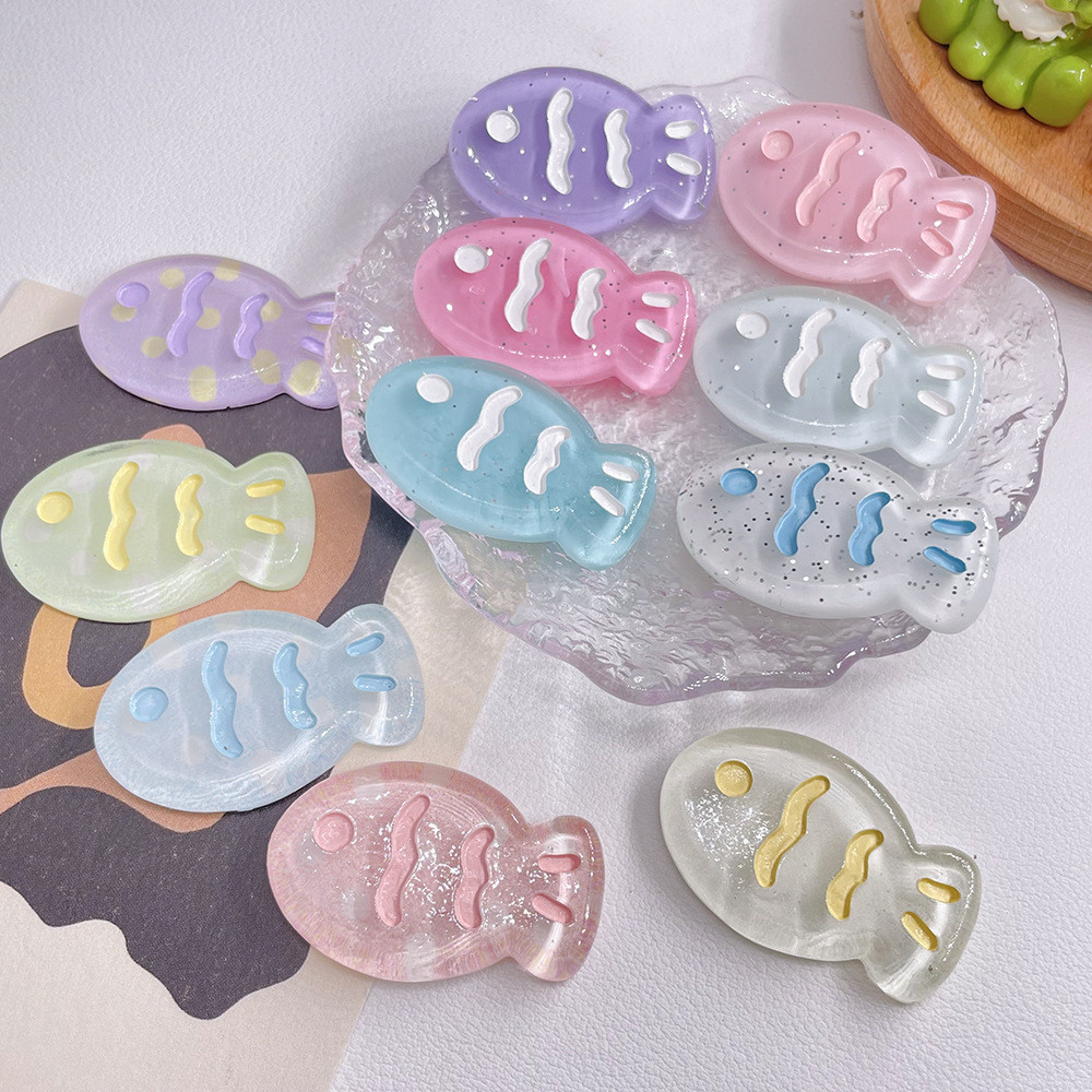10ชิ้น/แพ็คที่มีสีสันปลาเรซิ่น แฟลตแบ็ค วัสดุ ทําเอง สําหรับกรณีโทรศัพท์มือถือรองเท้าหัวเข็มขัดถ้วยน้ําตกแต่ง
