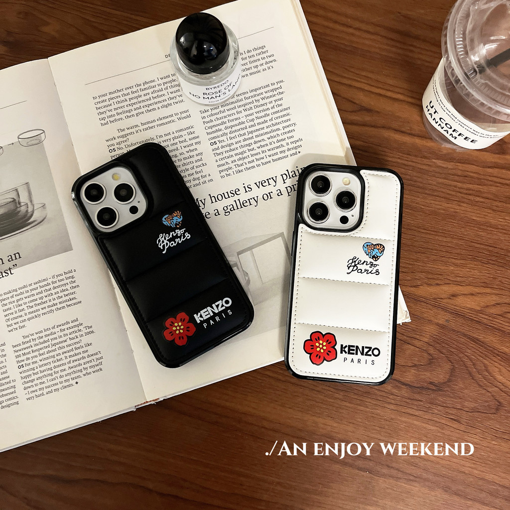 Street อินเทรนด์ KENZO ดอกไม้สีแดงเล็กๆลงเสื้อซิลิโคนเคสโทรศัพท์เหมาะสําหรับ IPphone 15promax 14 14P