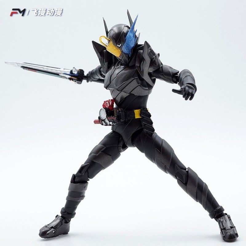 ฟิกเกอร์ของเล่นเคลื่อนย้ายได้ SHF Kamen Rider Build Phantom Build Rabbit Tank Danger Form Black Rabb