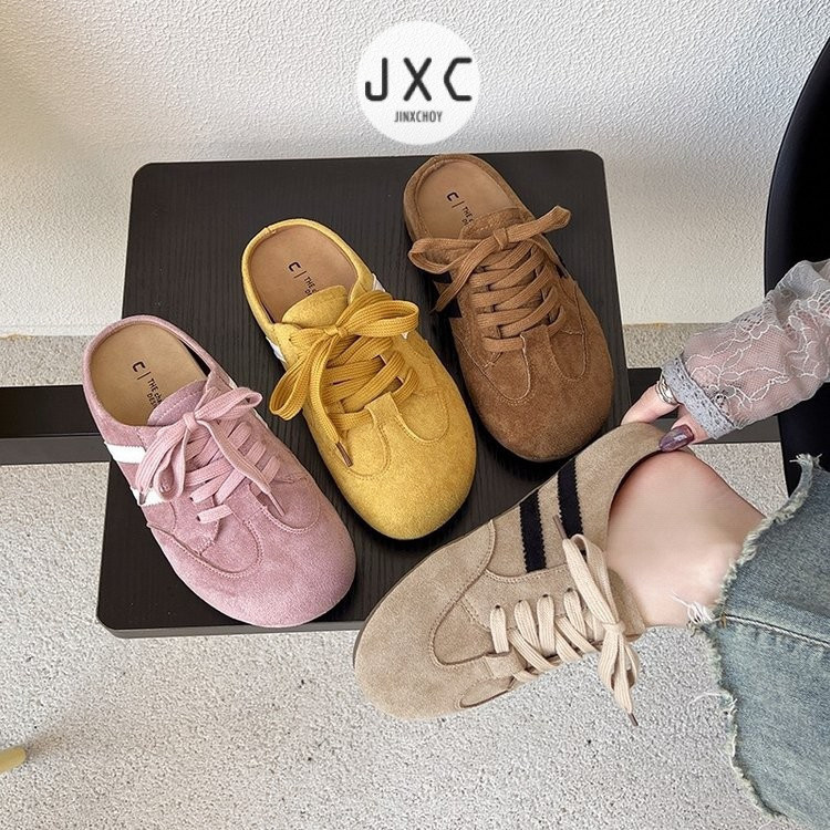 JINxCHOY รองเท้าฝึกซ้อมสไตล์ใหม่ฤดูร้อนแบบไม่มีส้น แบบสวม ผูกเชือก สบายๆ สไตล์เยอรมัน แฟชั่นย้อนยุค รองเท้ากลางแจ้งกันลื่น สบาย ราคาขายส่งจากโรงงาน