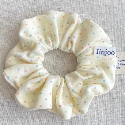 Jinjoo S02 ยางรัดผม Pastel Polka Dreams ผ้าเกรดดี  ลายจุด polka dot สีสันน่ารัก  มี 4 สี  ขนาด 10.5 cm. เหมาะกับคนผมบาง - รูปที่ 3