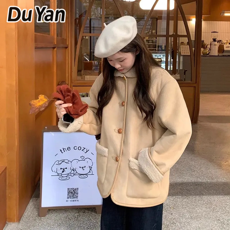 Du Yan เสื้อโค้ทหนาของผู้หญิงตุ๊กตาเย็บปกขนสัตว์แบบบูรณาการเสื้อแจ็คเก็ตที่อบอุ่นและหลวมเสื้อแจ็คเก็ตผ้าฝ้าย