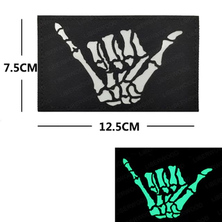 Skull Skeleton Hand Finger Glow Dark Patch,อินฟราเรดIRสะท้อนแสงยุทธวิธีตกแต่งแพทช์AppliquesกับHook Loop Fastener
