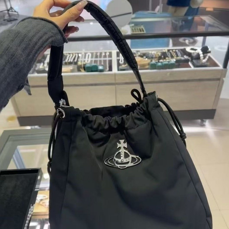 สไตล์ใหม่ไนลอน Drawstring Bucket Bag แบบพกพาแฟชั่นกระเป๋า Messenger สุภาพสตรี High-End กระเป๋าหญิงน้ําหนักเบากระเป๋า Messenger