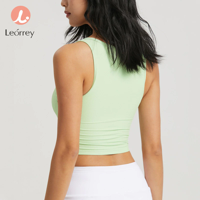 Leorrey เสื้อกล้ามครอปสปอร์ตโยคะคอวีมีฟองน้ำ thumbnail 5