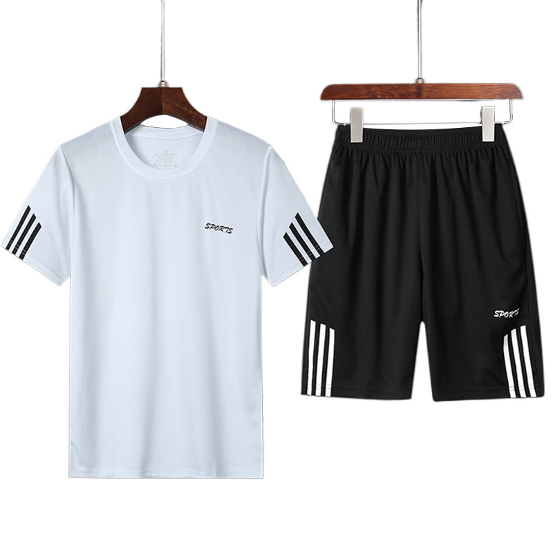 ชุดกีฬา ผู้ชาย ชุดวิ่งผู้ชาย เสื้อยืด+กางเกงขาสั้น เบาสบาย ระบายเหงื่อได้ดี