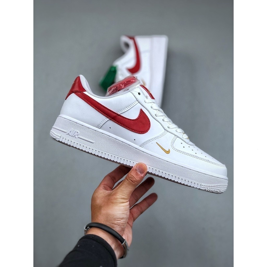 Nike Air Force 1สีขาวสีแดงทอง CZ0270-104