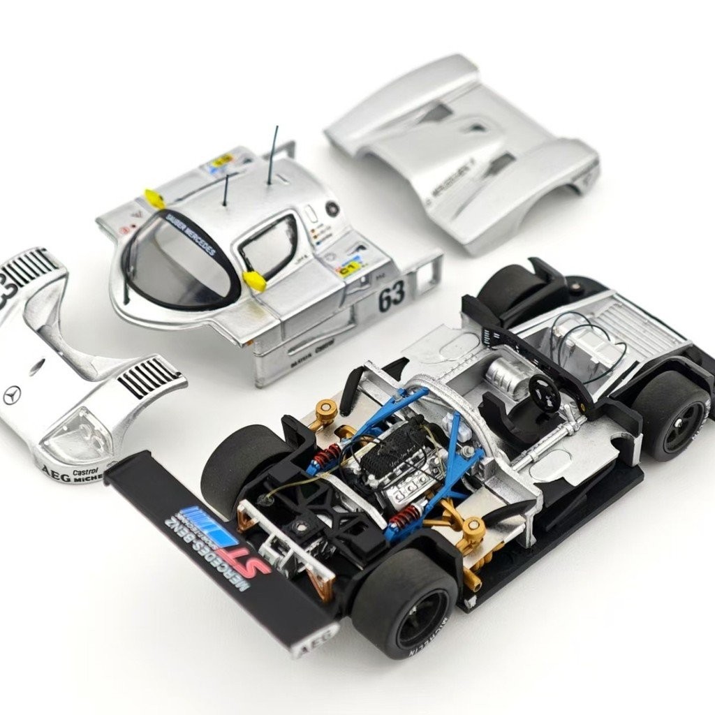 YS Yongsheng 1: 64 Mercedes-Benz Sauber C9 Sober 1989 Le Mang แม่เหล็กด้านหน้าด้านหลังฝาครอบรถโลหะผส
